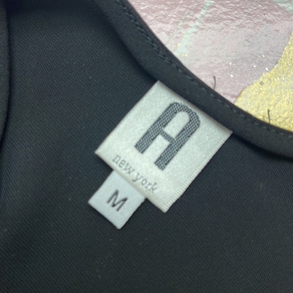 A New York black and white striped side jumping romper M - Picture 7 of 8